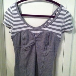 In search of!!!! Abercrombie top